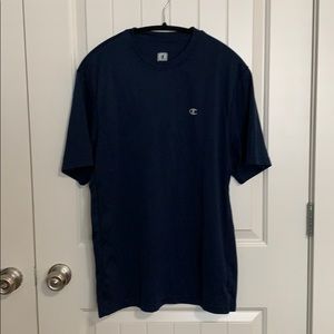Men’s. Large Champion T-shirt.